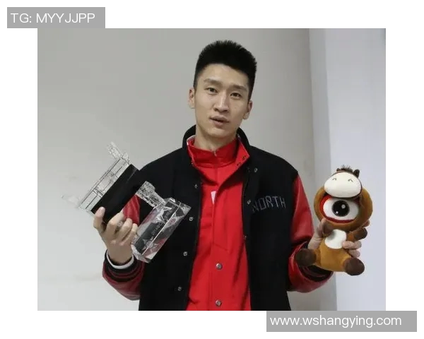 孙悦的篮球之路与学术成就揭秘:学历背景如何影响他的职业生涯